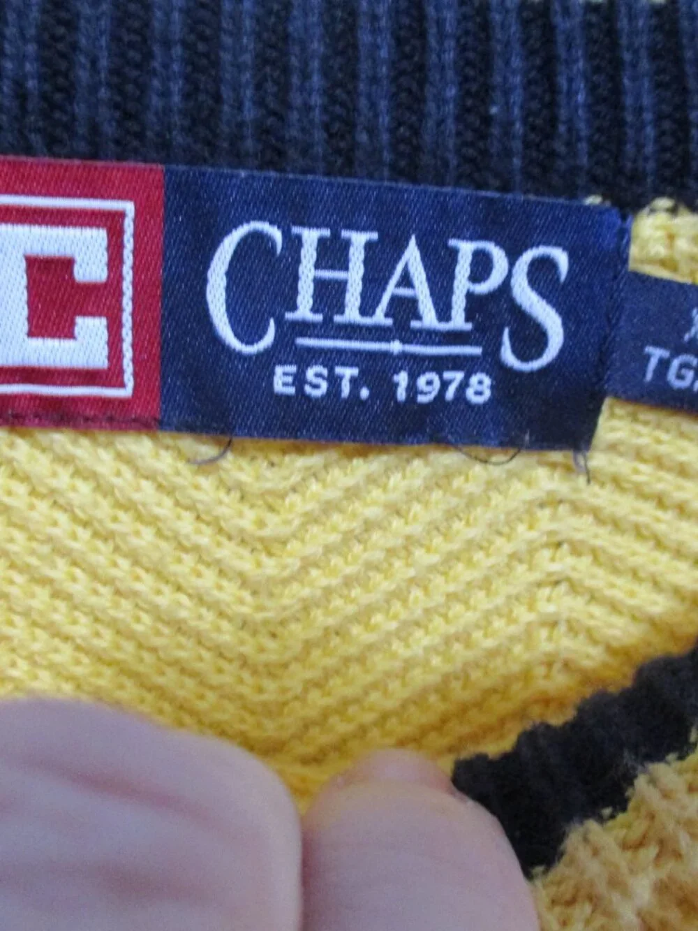 1990's Chaps Golden Yellow Herringbone Pull Over Long Sleeved Sweater  Sz. XL